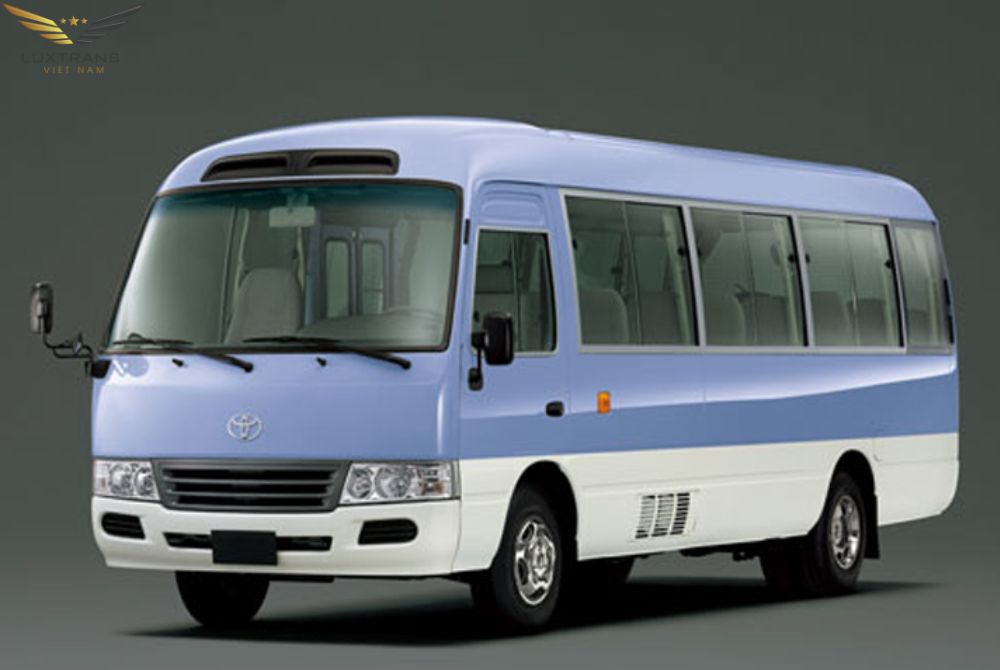 Xe du lịch Toyota Coaster 24 chỗ